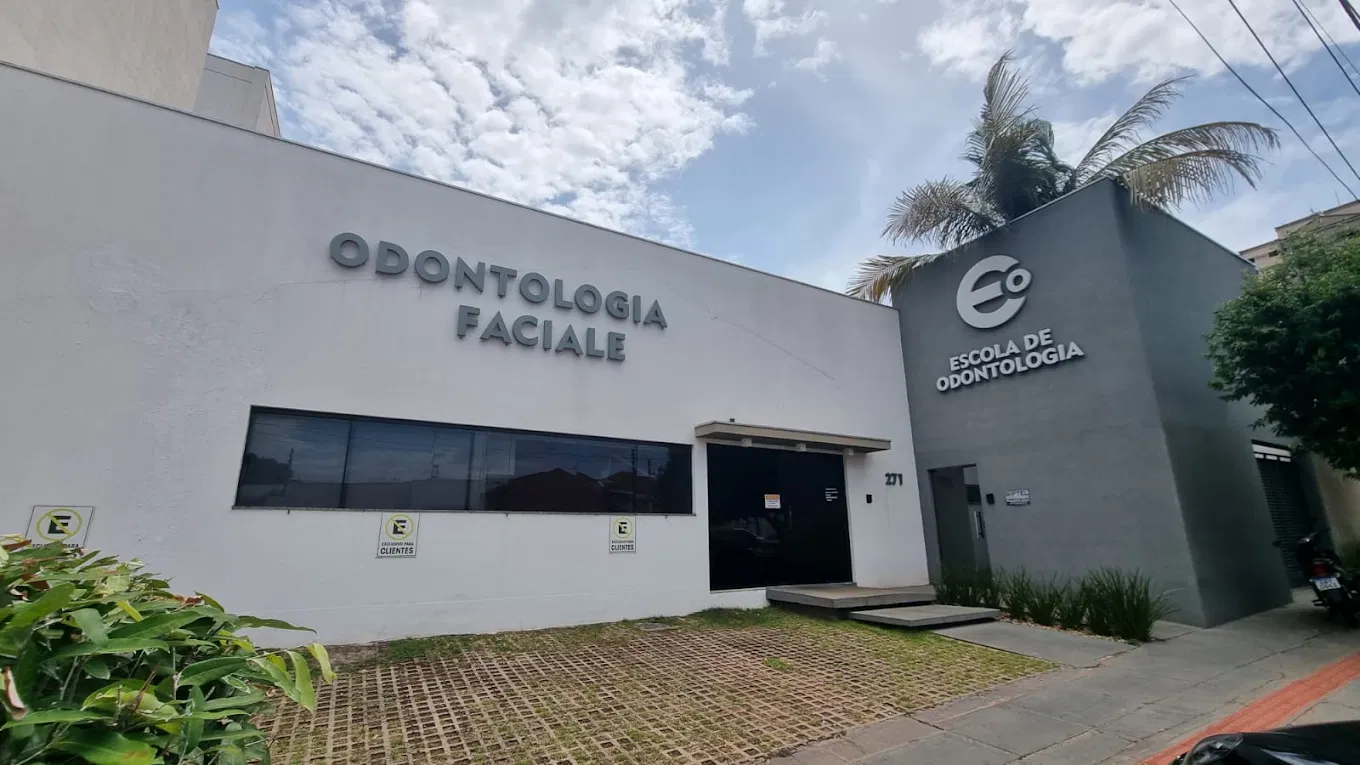 Fachada da clínica Odontologia Faciale na Rua Barão do Rio Branco, Rondonópolis